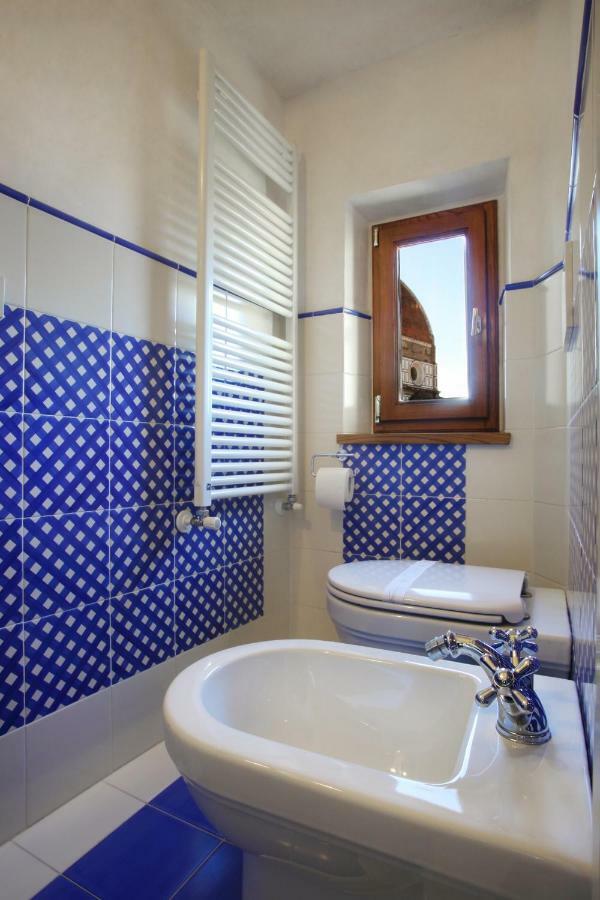 Finestra Sul Duomo Apartment Florenz